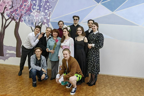 Студенты Новосибирского государственного театрального института активно сотрудничают с библиотекой им. А. П. Чехова