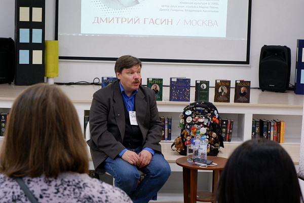 Встречи с участниками фестиваля «Белое пятно» состоялись в модельной библиотеке им. М. Е. Салтыкова-Щедрина